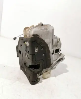Seat Altea XL Front door lock