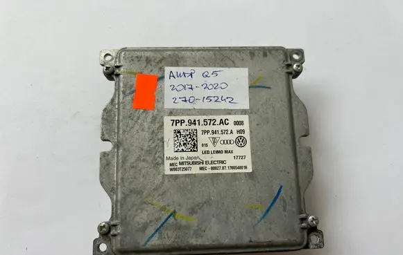 Audi Q5 SQ5 Headlight ballast module Xenon 7PP941572AC 27015242