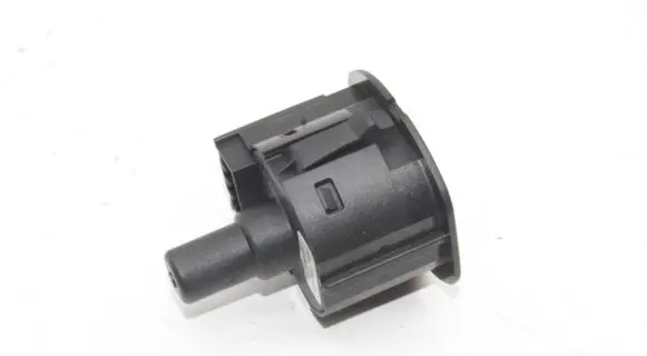Land Rover Range Rover L322 Passenger airbag on/off switch YWL500060