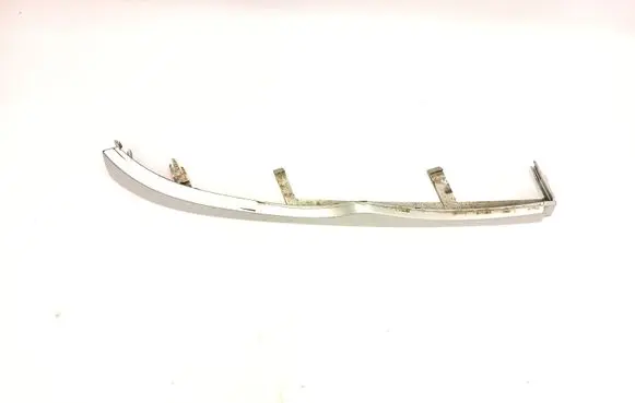 Under headlight/headlamp trim