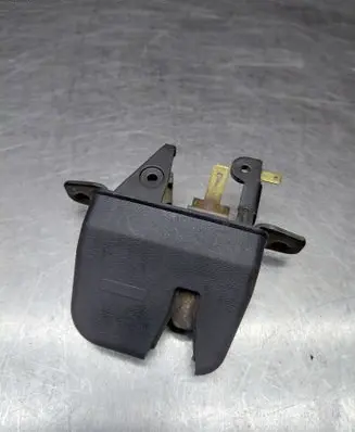 Loading door lock
