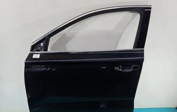 Skoda Karoq Front door IMPRK1394050