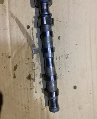 Subaru Forester SK Camshaft 13037AB250 13037AB251