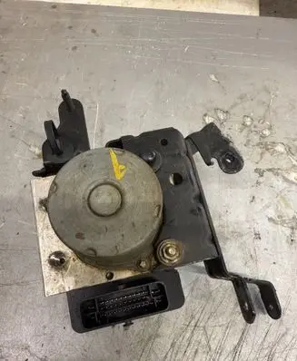 Renault Master III ABS Pump 476607708r