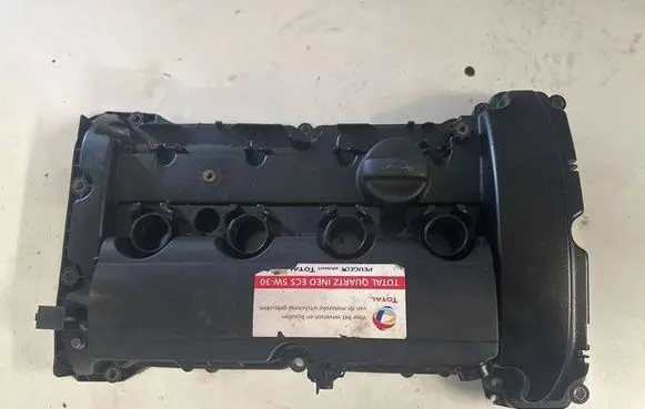 Peugeot RCZ Rocker cam cover PA6GF35 55470LSQ