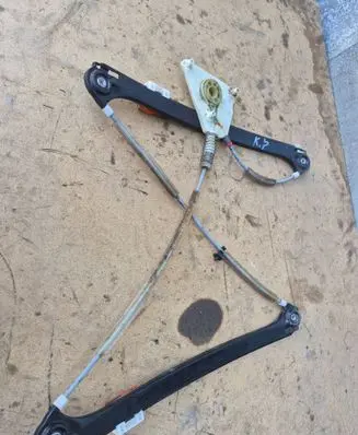 Audi A3 S3 8P Front window lifting mechanism without motor E006060001B