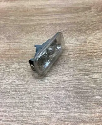 Audi A6 S6 C5 4B Front fender indicator light 8E0949127
