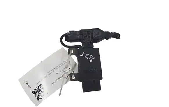 KIA Carens II Coolant fan relay 0K53B6176X