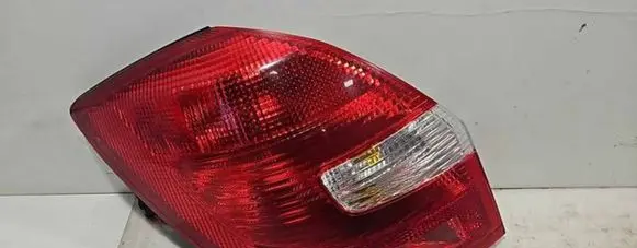Skoda Fabia Mk2 (5J) Rear/tail lights 5J6945095A 5J6945095 5J6945111