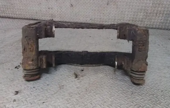 Ford Transit Front Brake Caliper Pad/Carrier 