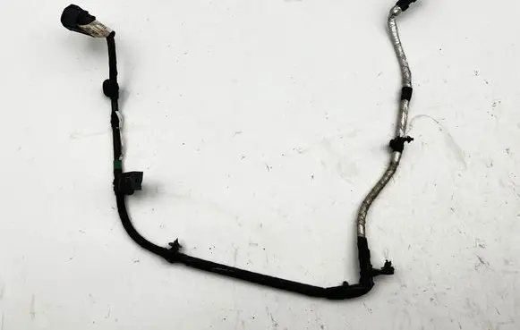 Jeep Grand Cherokee WL Rear ABS sensor wiring P68414814AD 68414814AD