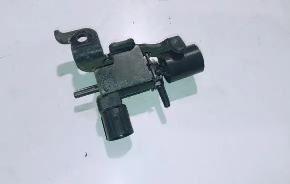 Honda FR-V Turbo solenoid valve 184600H590456