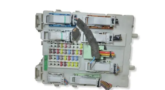 Ford C-MAX II Fuse module AV6N14A073FF