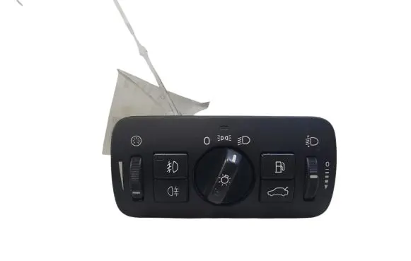 Volvo V70 Light switch 30739415 04066302