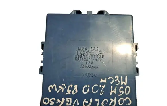 Toyota Corolla E120 E130 Combustion control unit/module 896180F020 MB1238009021