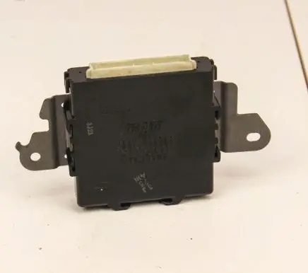 Toyota Prius (XW30) Brake system control unit/module 8999047023