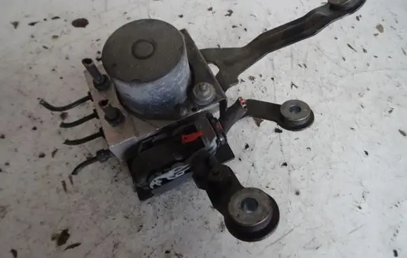 Hyundai i20 (GB IB) ABS Pump 891011200