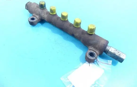 Fuel main line pipe