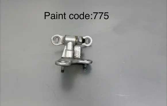 Mercedes-Benz S W222 Rear door lower hinge A046572