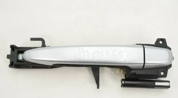 Subaru Legacy Front door exterior handle 