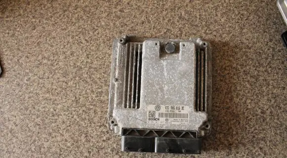 Skoda Octavia Mk2 (1Z) Engine control unit/module 03G906016BE 0281011947