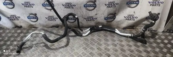Mercedes-Benz E W213 Engine coolant pipe/hose A2135060135