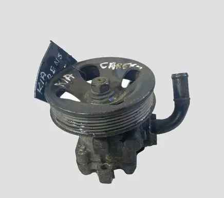 KIA Carens II Power steering pump 571002G200