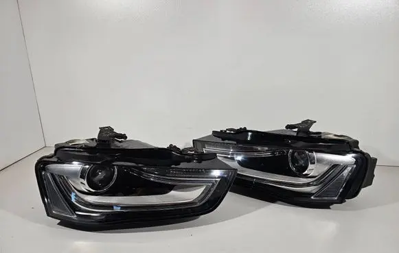 Audi A4 S4 B8 8K Headlight/headlamp LE10D6235 30663182 8K0941005D