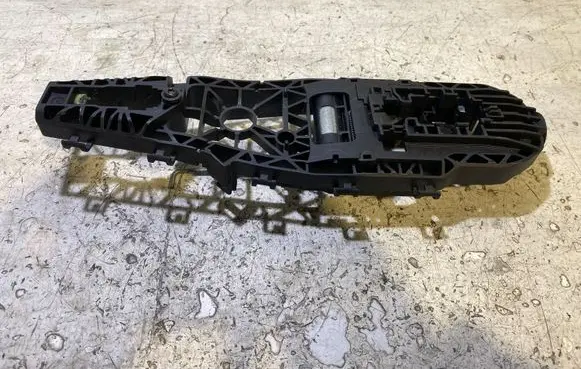 Chrysler 200 Front door exterior handle P68158807AB