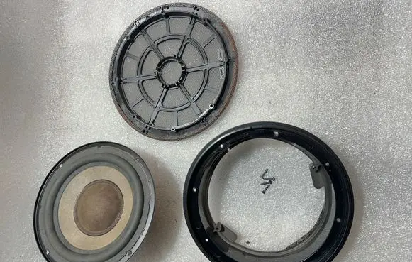 Audi A8 S8 D2 4D Parcel shelf speaker 