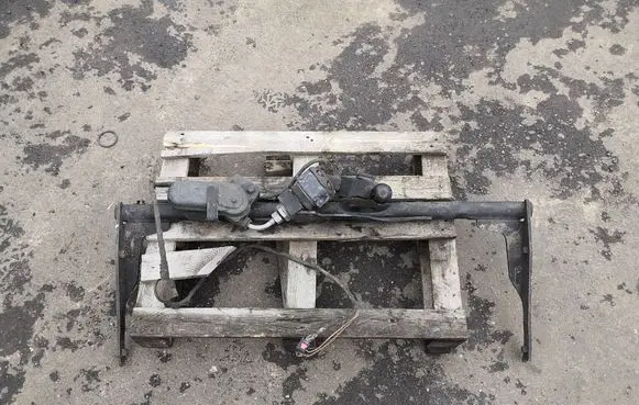 Volkswagen PASSAT B7 Tow bar set 3AA803880G