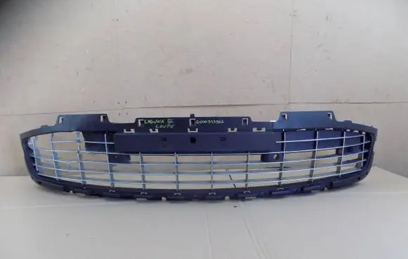 Renault Laguna III Front bumper upper radiator grill G000343956
