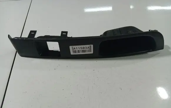 Nissan Micra Front door window switch trim 80991AX100