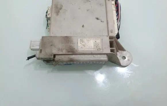 Lexus GS 250 350 300H 450H Fuse module 8267030350B