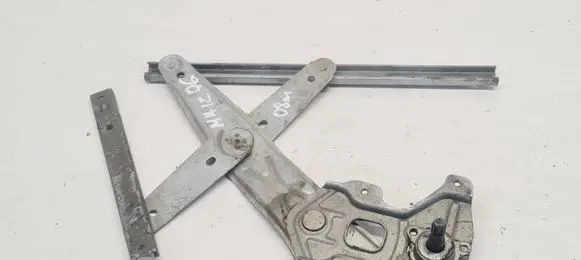 Rear door manual window regulator