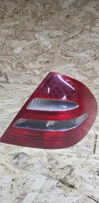 Mercedes-Benz E W211 Rear/tail lights 334010 60740322 2298200664