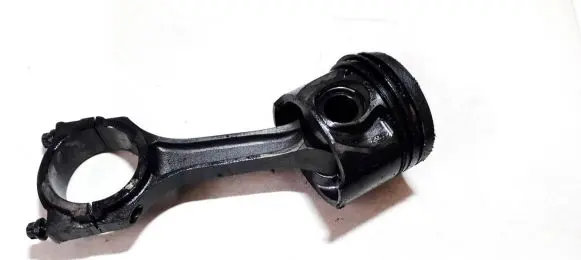 Ford Mondeo Mk III Piston with connecting rod 246558