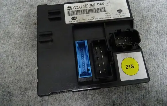 Audi A8 S8 D3 4E Comfort/convenience module 4E0907289E