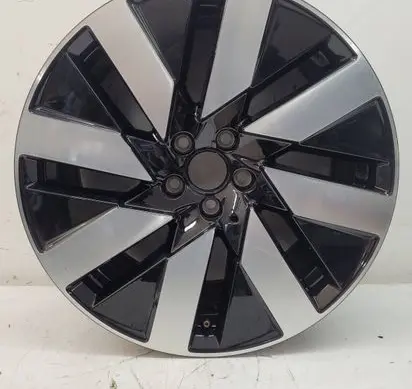 R19 alloy rim