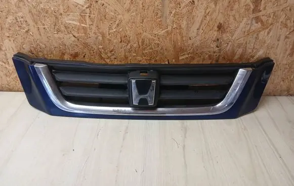 Honda CR-V Front grill 751010000