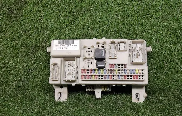 Ford Focus Power management control unit 4M5T14A073BG