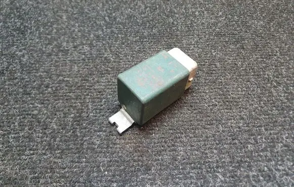 Ford Escort Other relay 92AG8C616CA 899974
