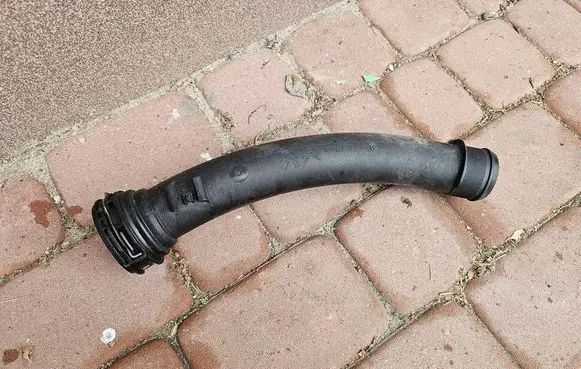 Opel Grandland X Intercooler hose/pipe 9817416680