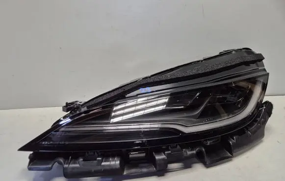 Tesla Model 3 Headlight/headlamp 176088800F.BSP