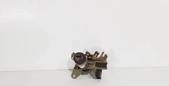 Audi A4 S4 B6 8E 8H Tailgate exterior lock 8E0827573