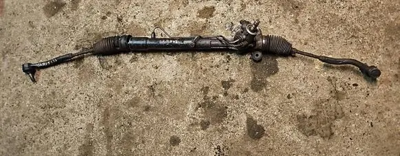 Toyota Yaris Steering rack