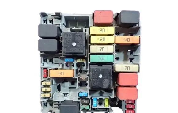 Fiat Punto (199) Fuse box set