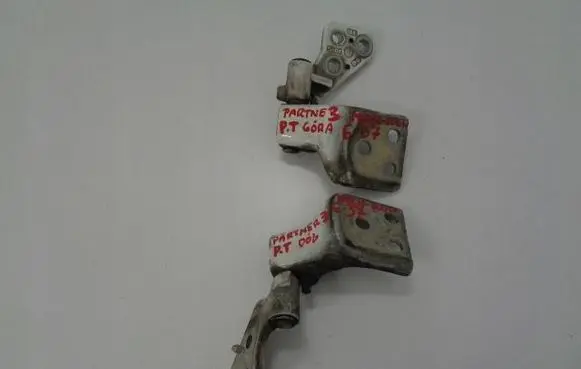Citroen Berlingo Rear door hinge set 