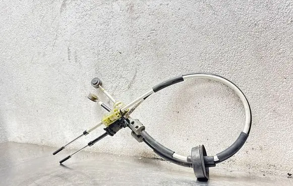 Opel Meriva B Gear shift cable linkage 55564863