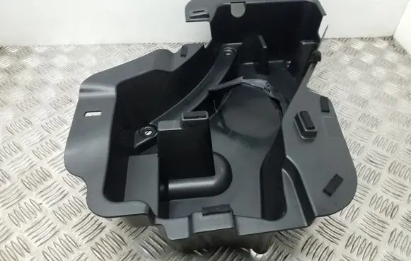 Volkswagen Tiguan Tool box 5N0012115C
